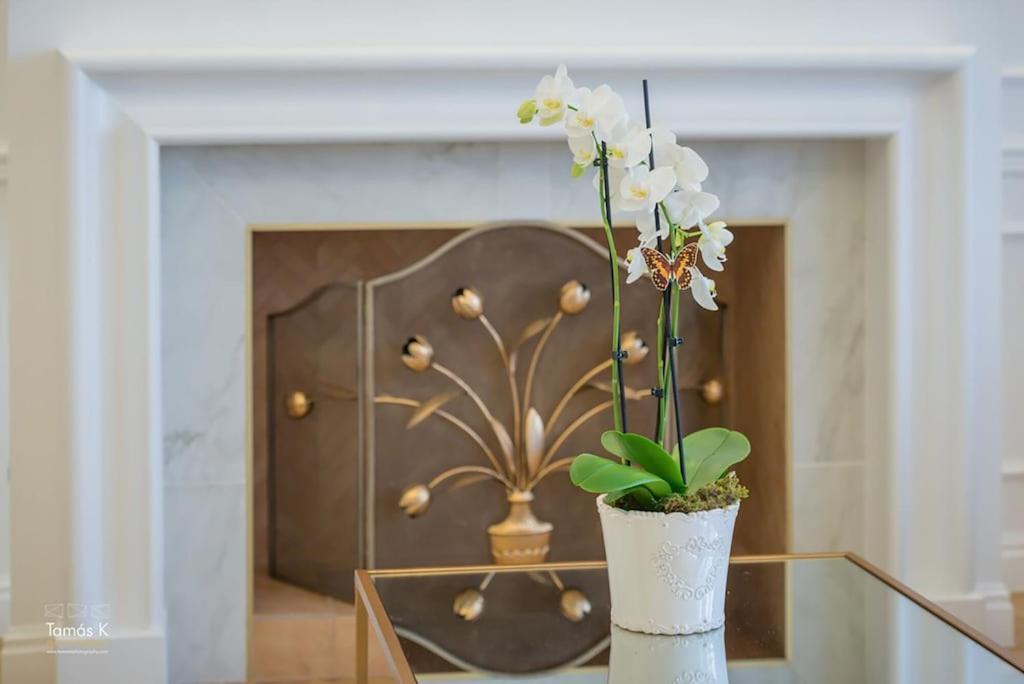 Ferienwohnung Bpr The Golden Astoria With Balcony And A/C Budapest Exterior foto