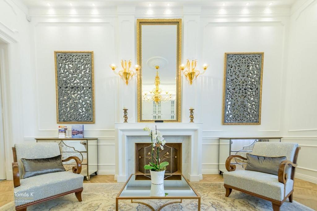 Ferienwohnung Bpr The Golden Astoria With Balcony And A/C Budapest Exterior foto