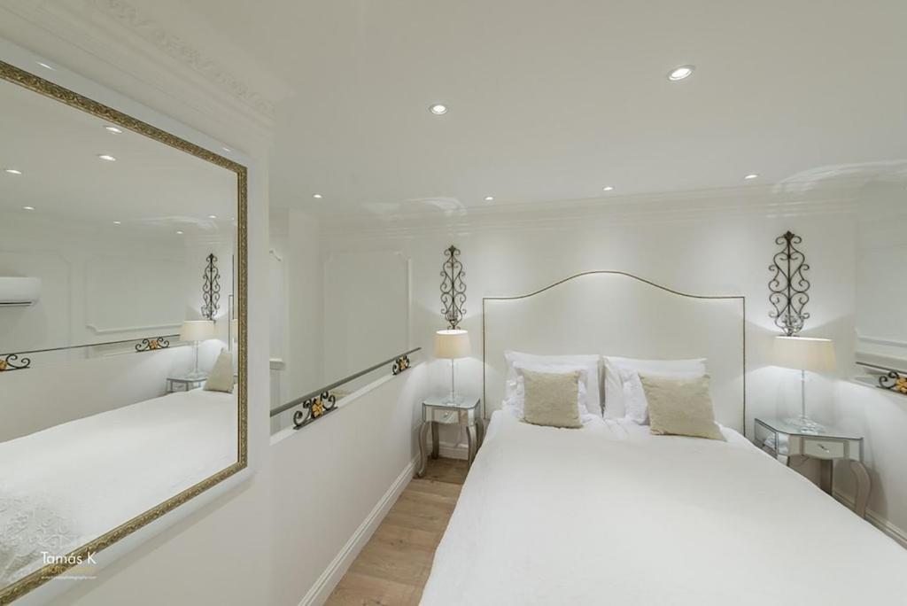 Ferienwohnung Bpr The Golden Astoria With Balcony And A/C Budapest Exterior foto