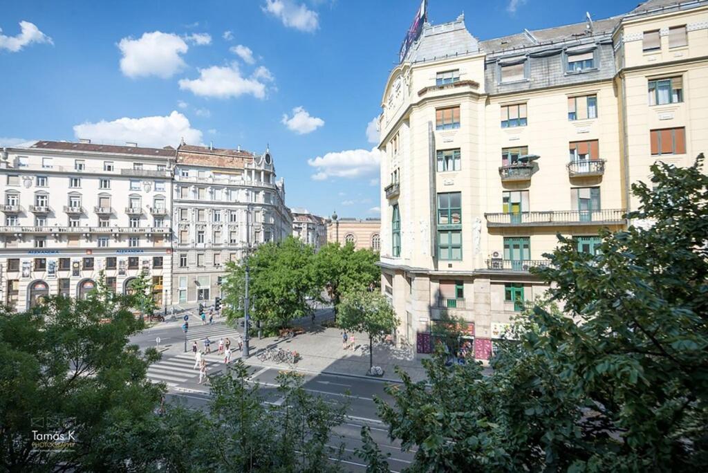 Ferienwohnung Bpr The Golden Astoria With Balcony And A/C Budapest Exterior foto